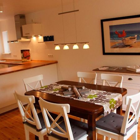 "Ferienhaus Strandlaeufer" Neue Tiefe Fehmarn Экстерьер фото